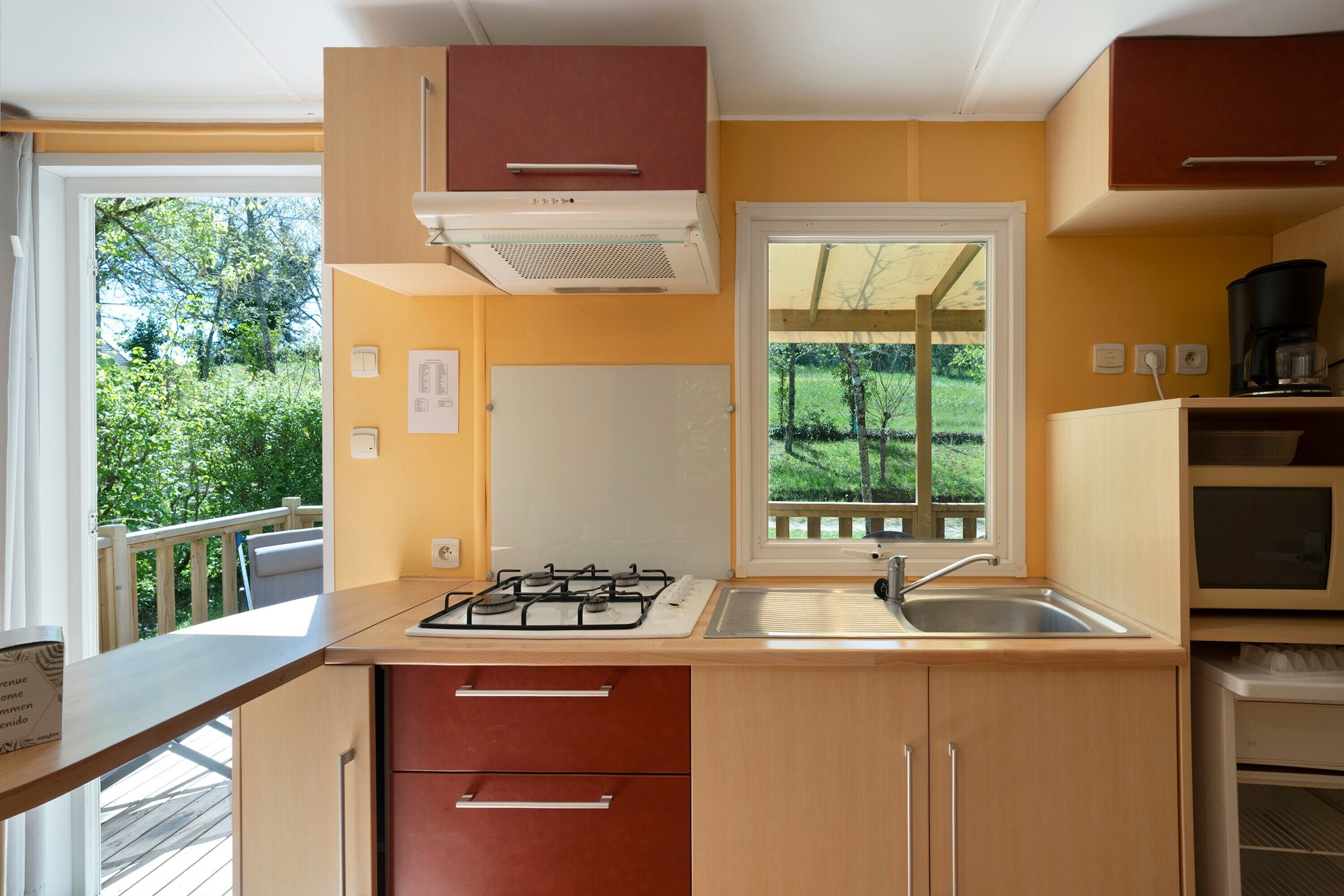 冰箱、微波炉、炉灶、茶具/咖啡用具