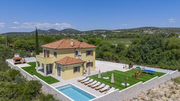 House | 4 bedrooms