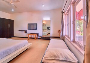 Kamar Deluks, pemandangan halaman | Wi-Fi gratis