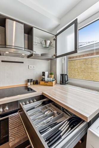 Hellohome I Wohlfühl Design I City Apartment "Happy"