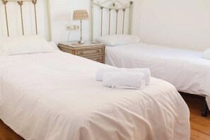 Room - Vrbo Property (Fuengirola)