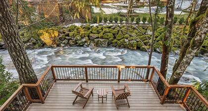 Coal Creek Cabin | hot tub, creek