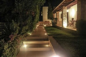 Vila | 4 kamar tidur, kedap suara, dan internet