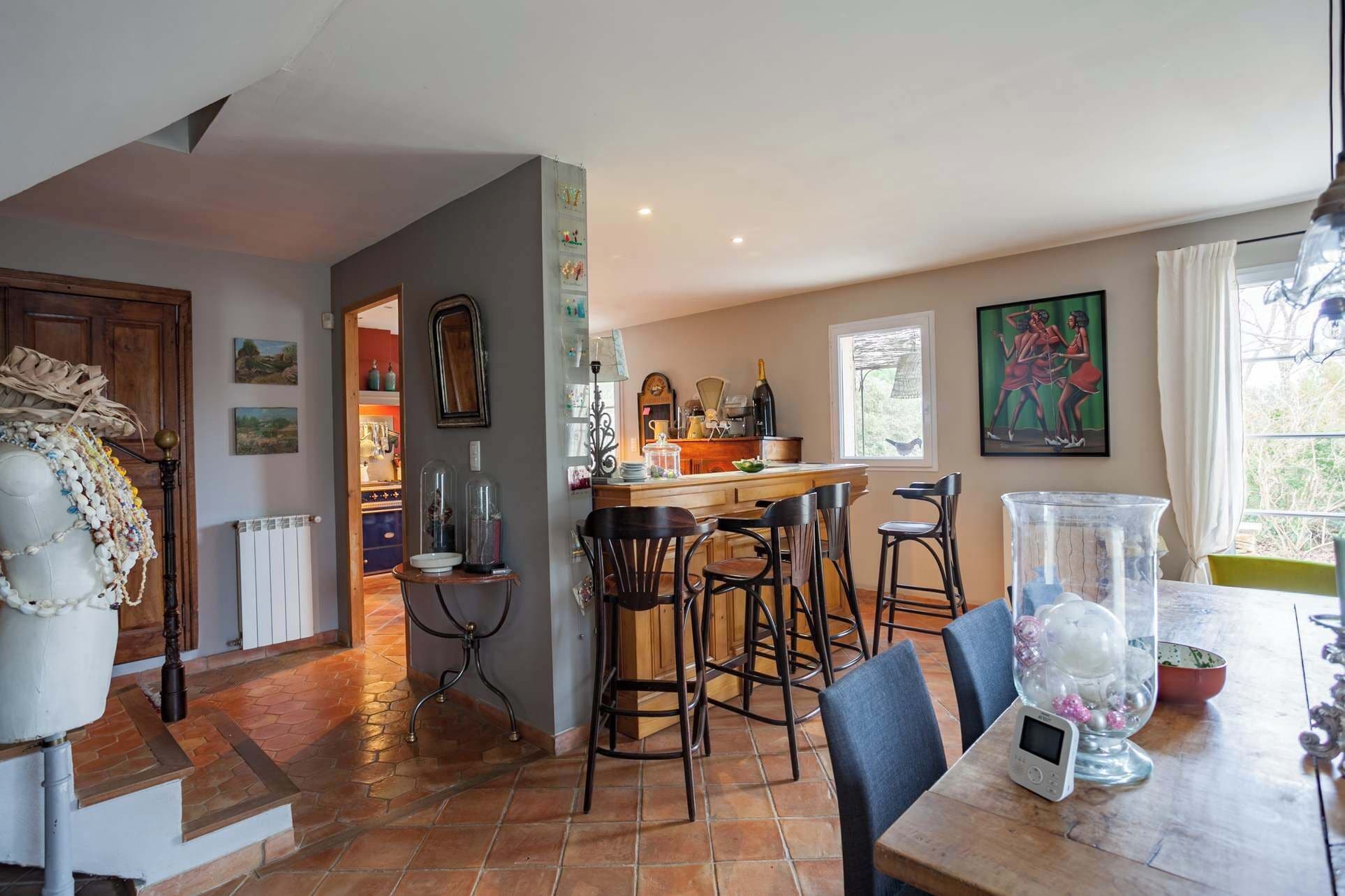 5 bedrooms, Internet