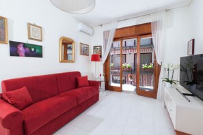 Apartment, Balcony, Partial Sea View | Living area - YourHome - Parco Sereno Apartment (Campania)
