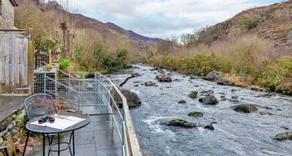 Riverstone Cottage