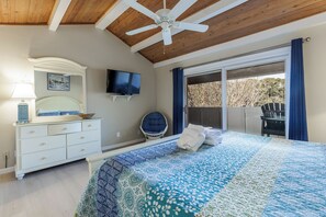 2 bedrooms, iron/ironing board, free WiFi, bed sheets - 261 Stoney Creek: Sea Pines Villa. 2BD/2BTH. Free Bikes. (Hilton Head Island)