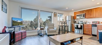 The Mountain House - Enjoy Our Spectacular Views