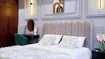 Leilighet – comfort | Safe på rommet, strykejern/-brett og wi-fi (inkludert)