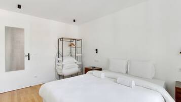 1 chambre, fer et planche à repasser, Wi-Fi, draps fournis