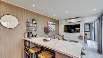 House (1 Bedroom) | Interior