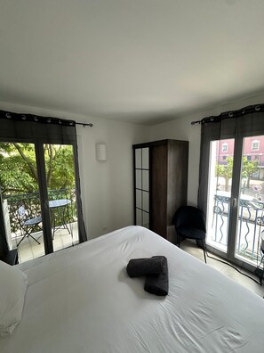 2 Schlafzimmer, Bügeleisen/Bügelbrett, WLAN, Bettwäsche