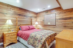 House (2 Bedrooms) | Interior - Pool Table + Private Porch: Peaceful Apt in Belle (Belle)