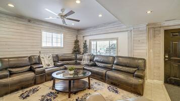 Rumah (2 Bedrooms) | Interior