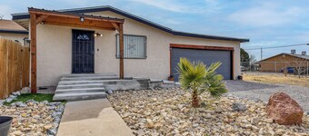 Fully Renovated, Near Nmsu! Convenient Family Home