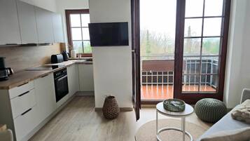 Refrigerador, horno, placa de cocina, lavavajillas