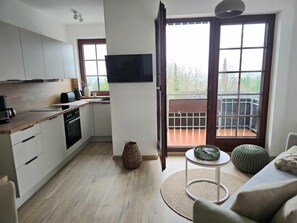 Réfrigérateur, four, plaque de cuisson, lave-vaisselle