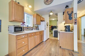 Interior - Family Nature Escape! South Branch Haven w/ Deck (South Branch)