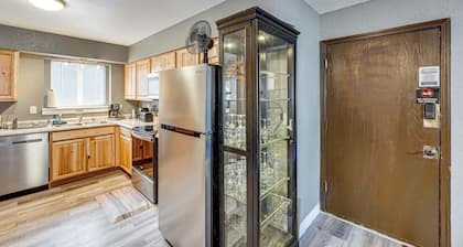 Easily Explore Anchorage! Modern Duplex Near Town