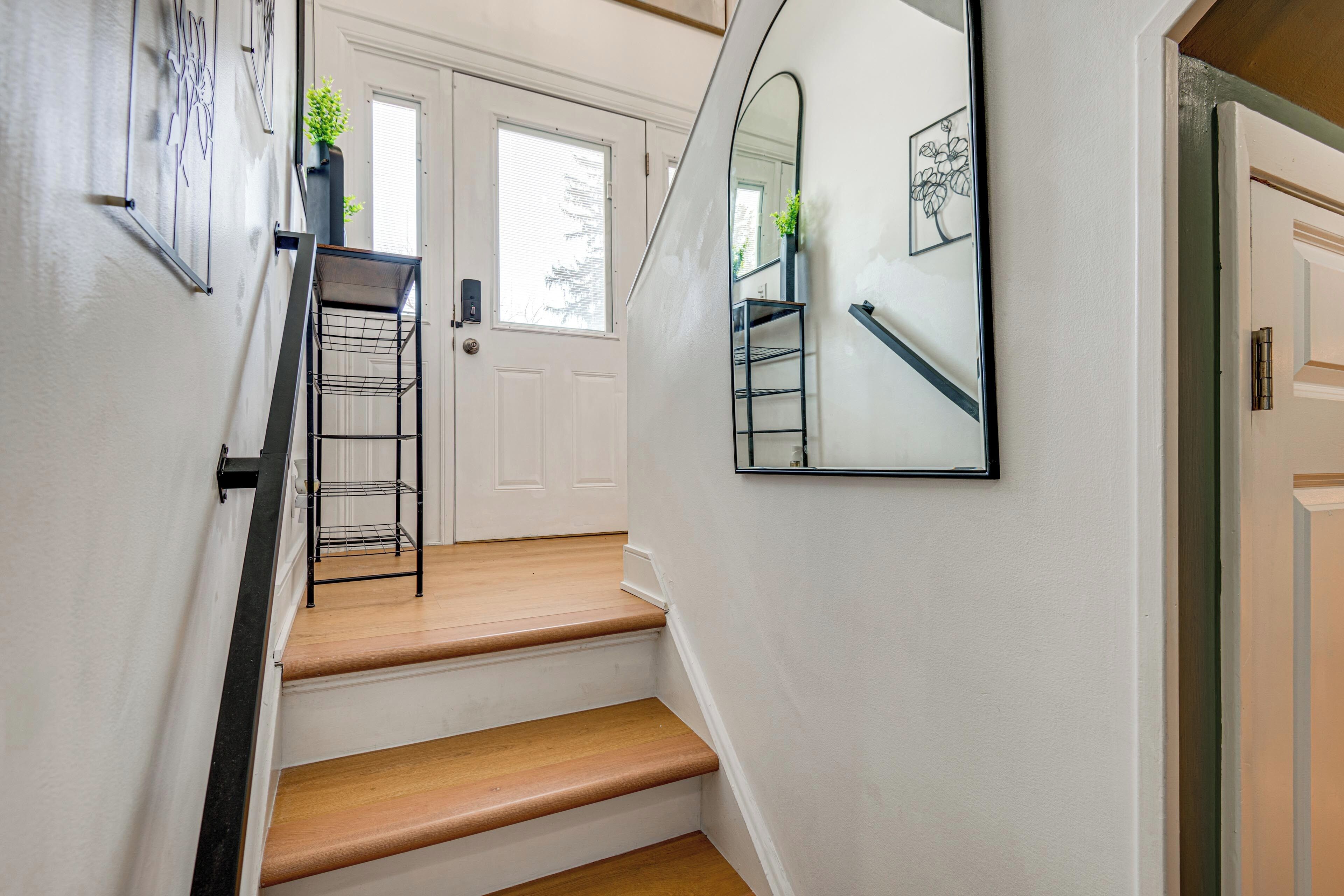 House (4 Bedrooms) | Interior