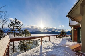 Interior - Year-round Fun in Putnam Station: Lakefront Home! (Town of Putnam)