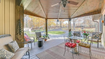 House (4 Bedrooms) | Front of property