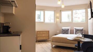 Fer et planche Ă repasser, Wi-Fi, draps fournis