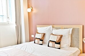 Iron/ironing board, WiFi, bed sheets - Studio 15m² Climatisé – Le Pré-Saint-Gervais (Le Pré-Saint-Gervais)