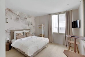 Fer et planche à repasser, Wi-Fi, draps fournis