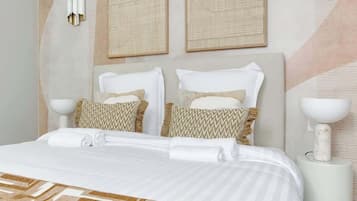 Tabla de planchar con plancha, wifi, ropa de cama