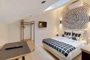 Fer et planche à repasser, Wi-Fi, draps fournis