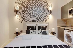 Fer et planche à repasser, Wi-Fi, draps fournis