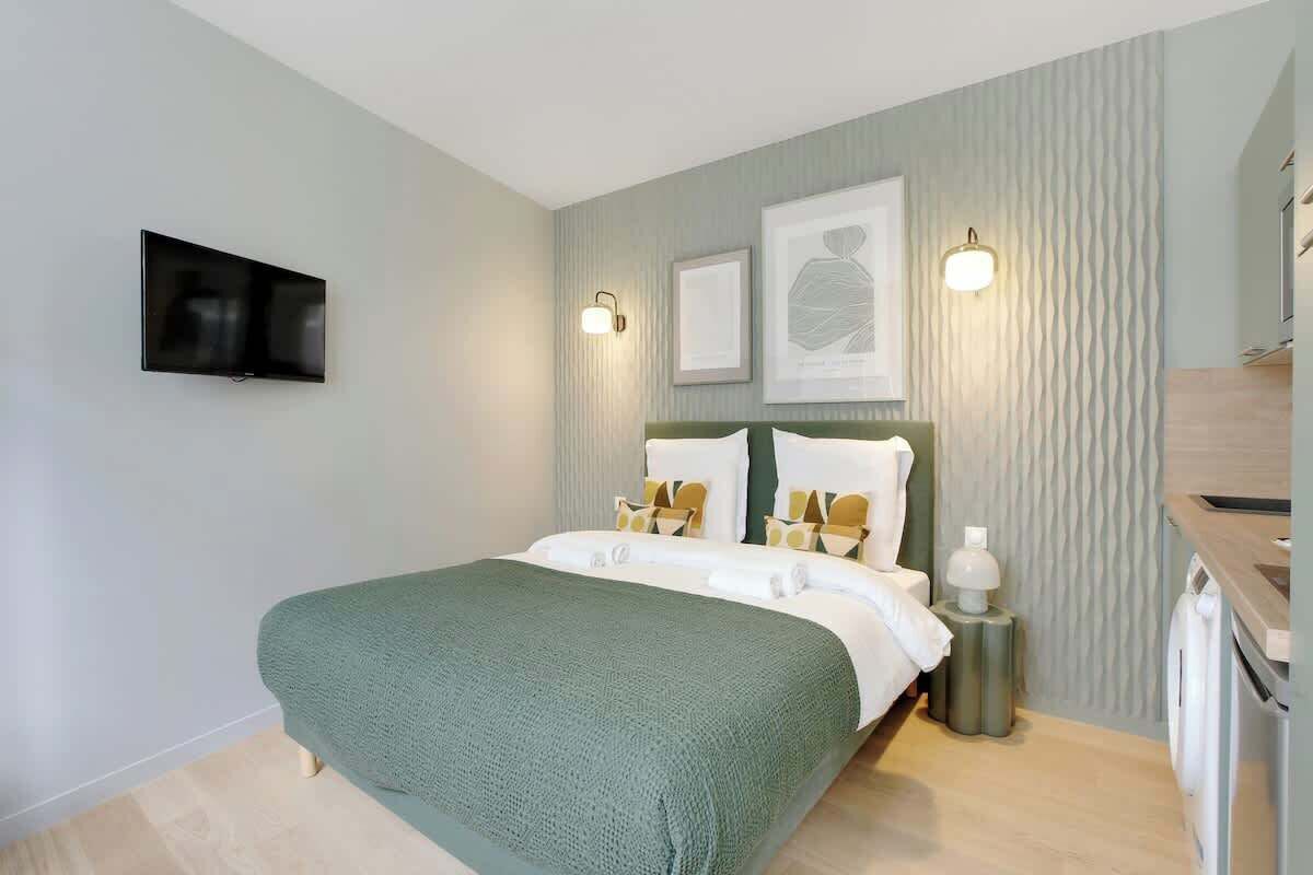 Fer et planche à repasser, Wi-Fi, draps fournis