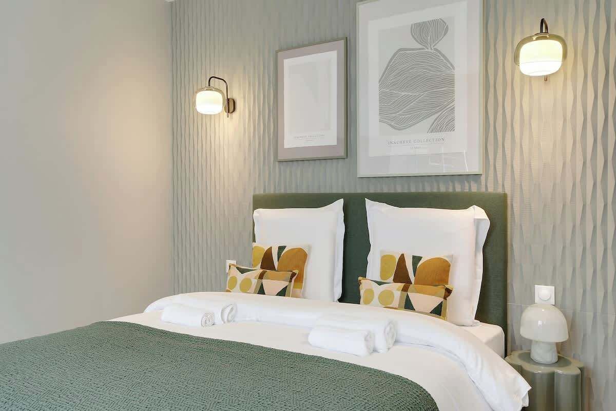 Fer et planche à repasser, Wi-Fi, draps fournis