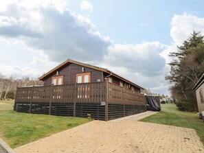 Exterior - Nevaeh Lodge (Morpeth)