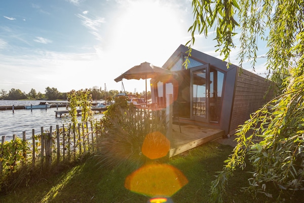 Vakantiepark Wiedense meren - Tinyhouse havenzicht - Exterior