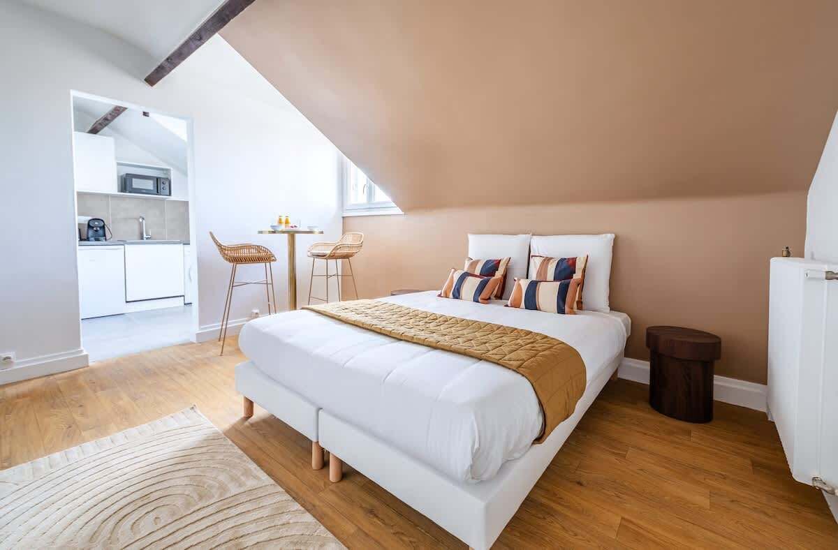 Fer et planche à repasser, Wi-Fi, draps fournis