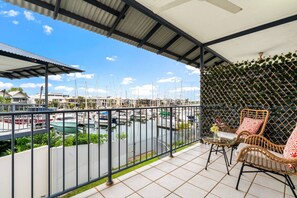 Apartment | 3 bedrooms - Zen Dockside Point Marina View - Patio - Parking (Darwin)
