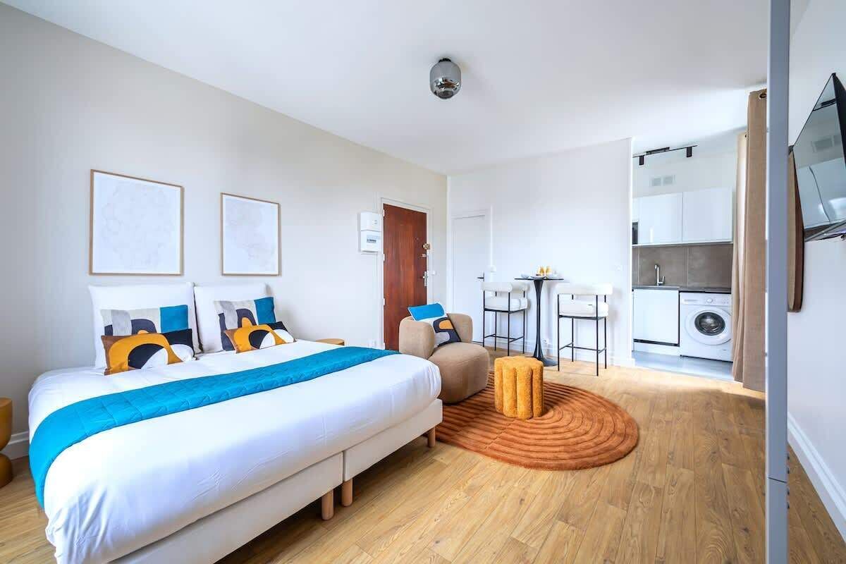 Fer et planche à repasser, Wi-Fi, draps fournis