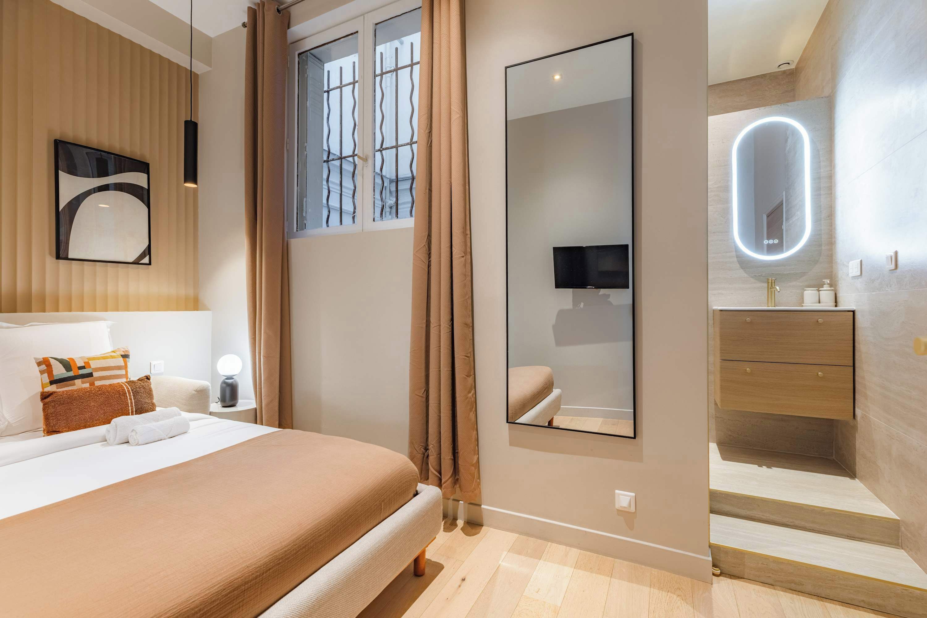 2 camere, ferro/asse da stiro, Wi-Fi, lenzuola