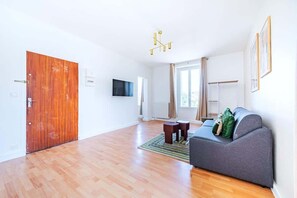 Fernseher