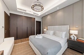1 bedroom, iron/ironing board, WiFi, bed sheets - Bright apartment with AC in charming Dubai perfect for your stay (Dubai)