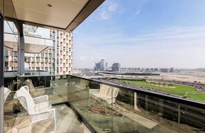 Property grounds - Bright apartment with AC in charming Dubai perfect for your stay (Dubai)