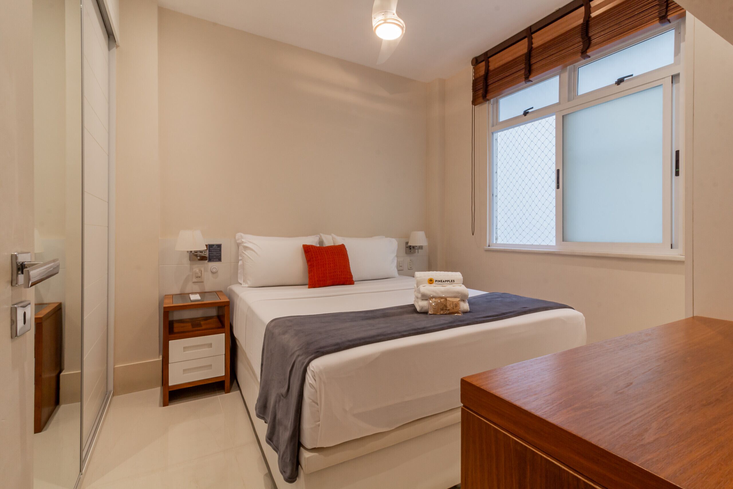 Apartamento, para fumantes | 2 quartos