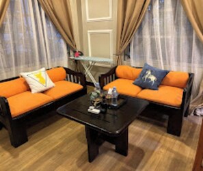 Ảnh chưa phân loại, 2 trong số 21 ảnh, nút