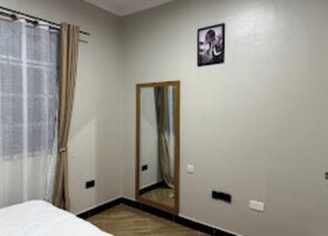 Ảnh chưa phân loại, 4 trong số 21 ảnh, nút