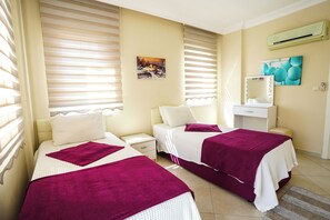 4 Schlafzimmer, Zimmersafe, Bügeleisen/Bügelbrett, kostenloses WLAN