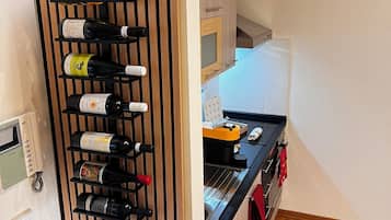 Réfrigérateur, four, plaque de cuisson, lave-vaisselle