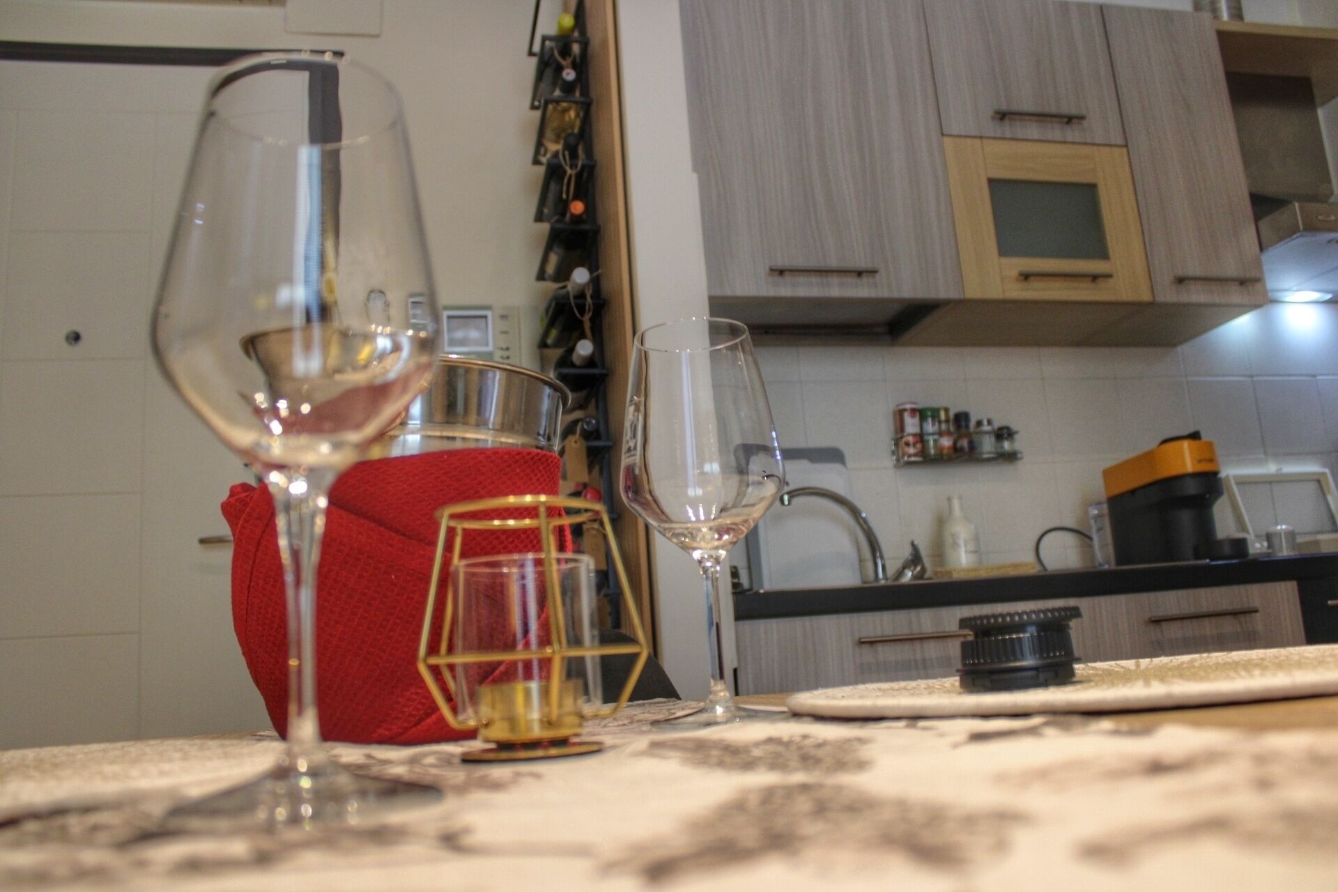 Réfrigérateur, four, plaque de cuisson, lave-vaisselle