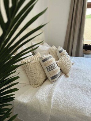 Desk, iron/ironing board, travel crib, WiFi